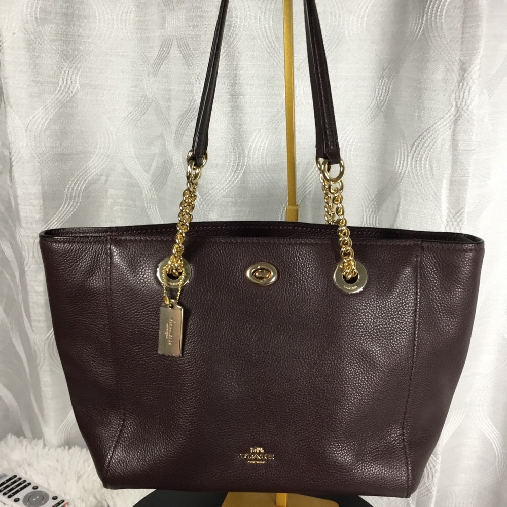 Coach Pebbled Leather Tote in Deep Burgundy with Gold Hardware - Picture 2 of 9